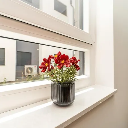 Апартаменти 2-bedroom Marko With Sea View And 2 Free Parkings