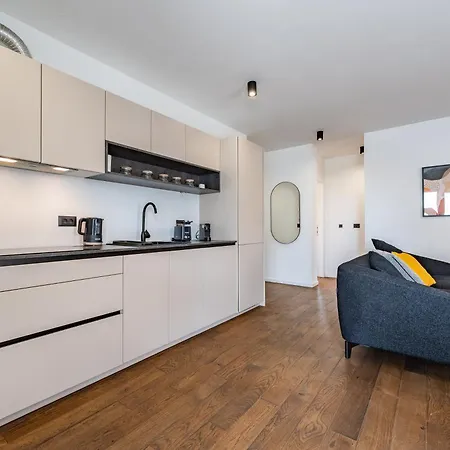 公寓 2-bedroom Marko With Sea View And 2 Free Parkings 扎达尔