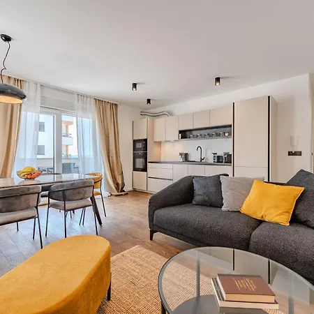 2-bedroom Marko With Sea View And 2 Free Parkings * 扎达尔