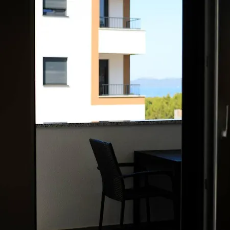 Lejlighed 2-bedroom Marko With Sea View And 2 Free Parkings *