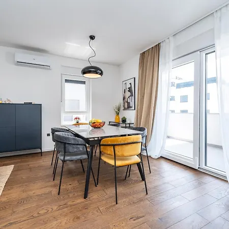 2-bedroom Marko With Sea View And 2 Free Parkings Lejlighed